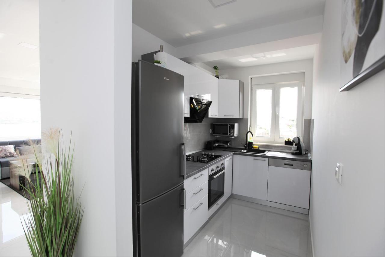 Apartmani Ive Trogir Eksteriør billede
