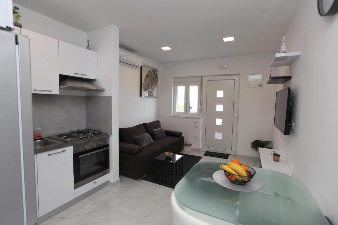 Apartmani Ive Trogir Eksteriør billede