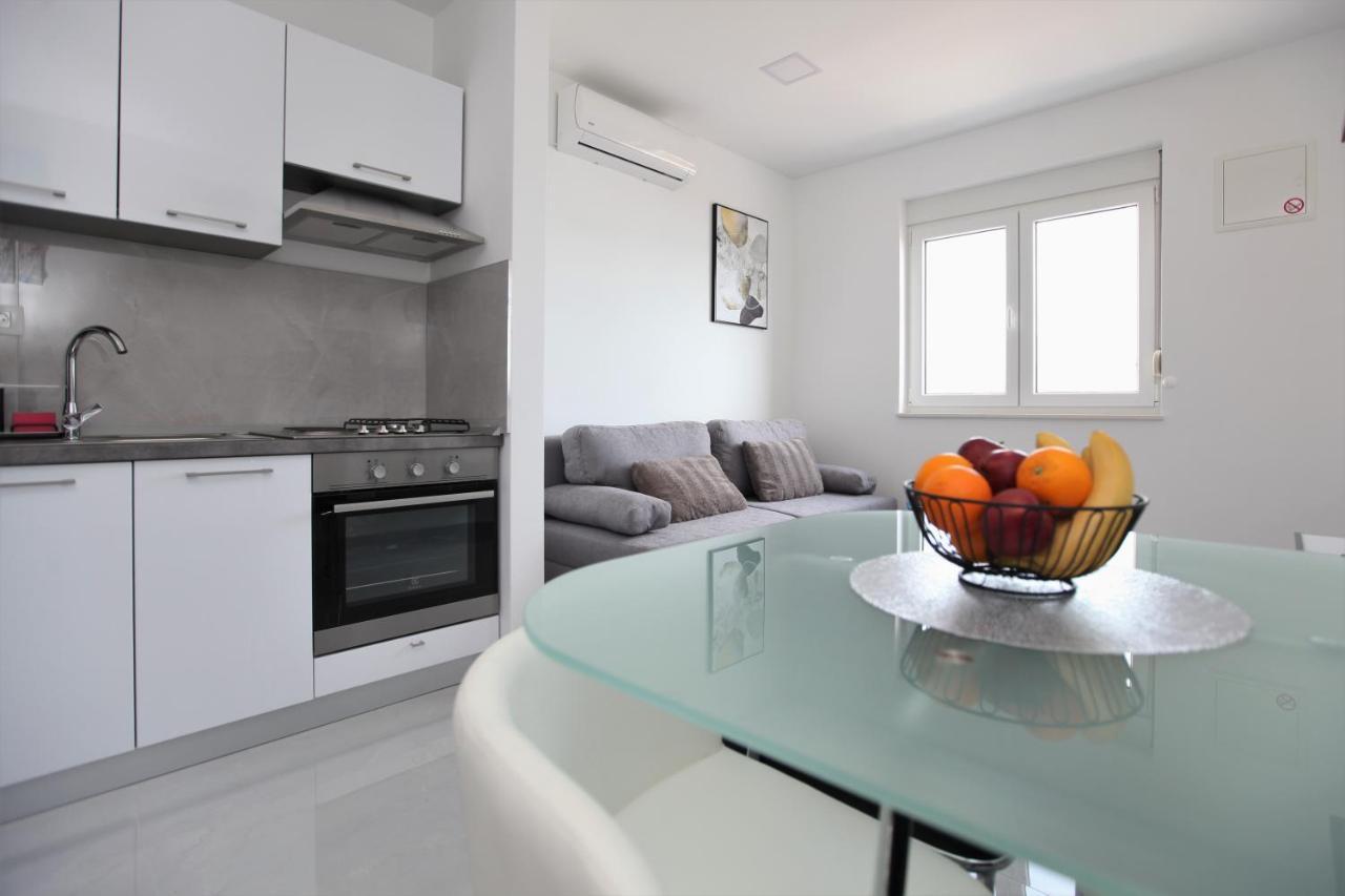 Apartmani Ive Trogir Eksteriør billede